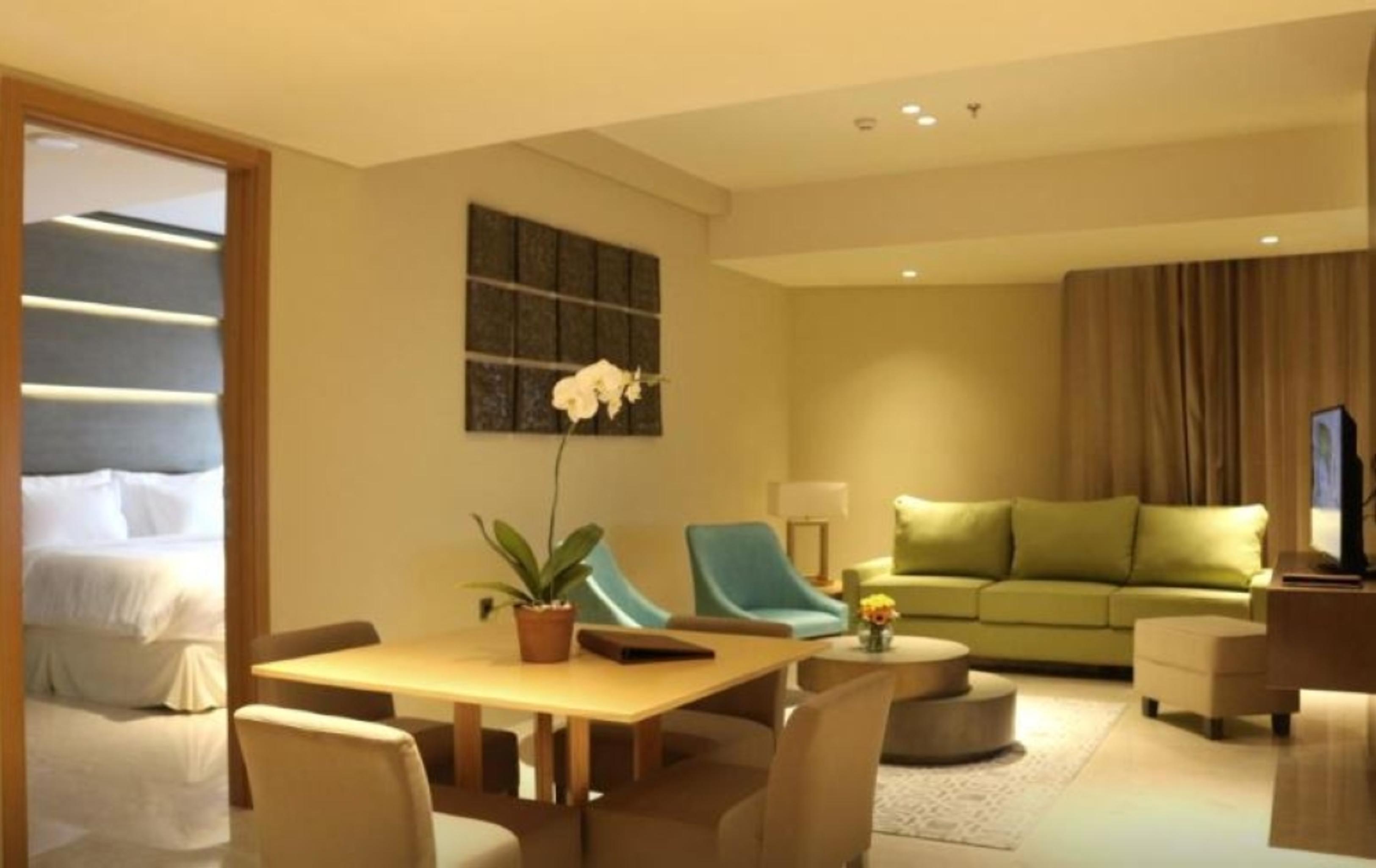 Vasa Hotel Surabaya Esterno foto