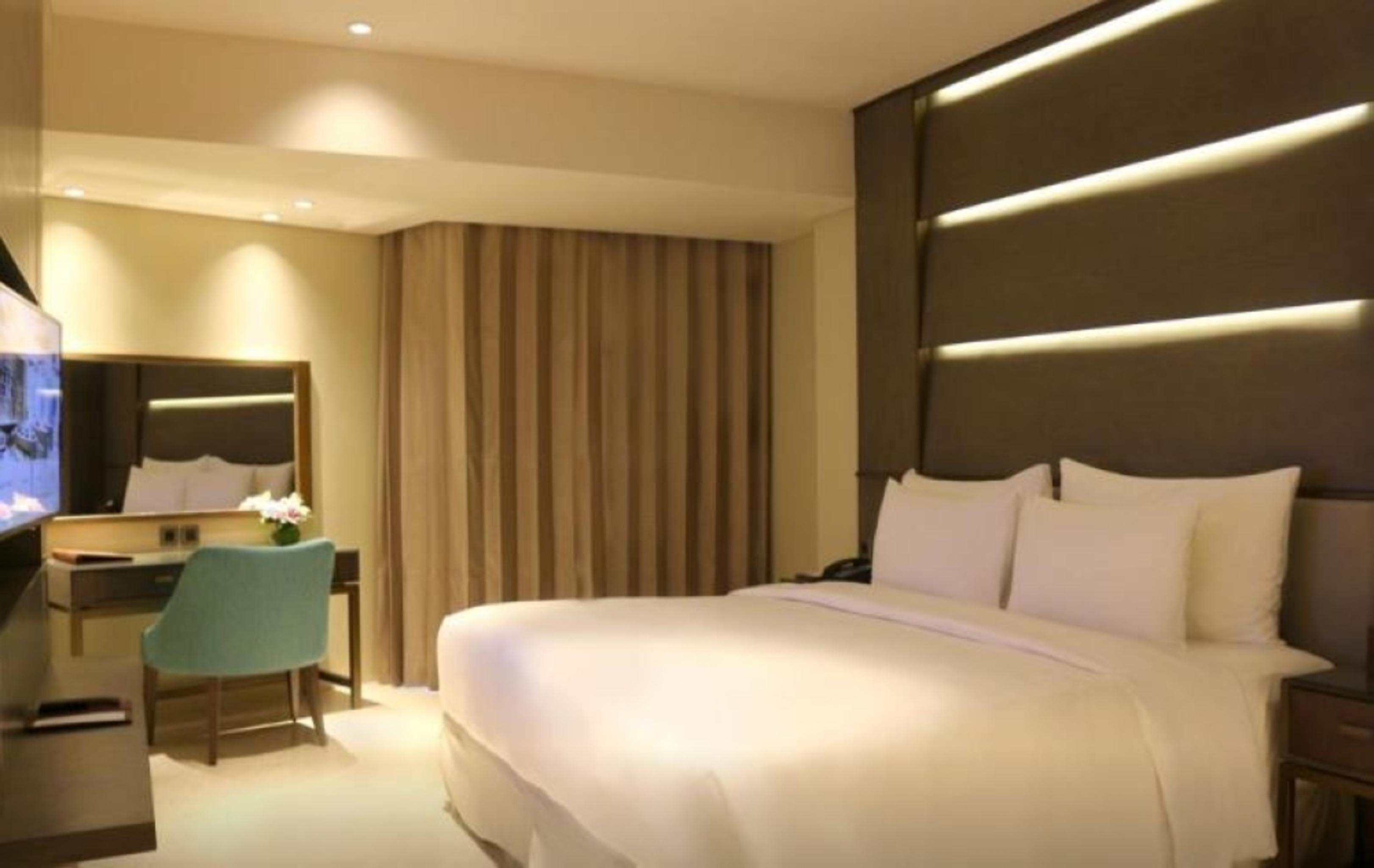 Vasa Hotel Surabaya Esterno foto