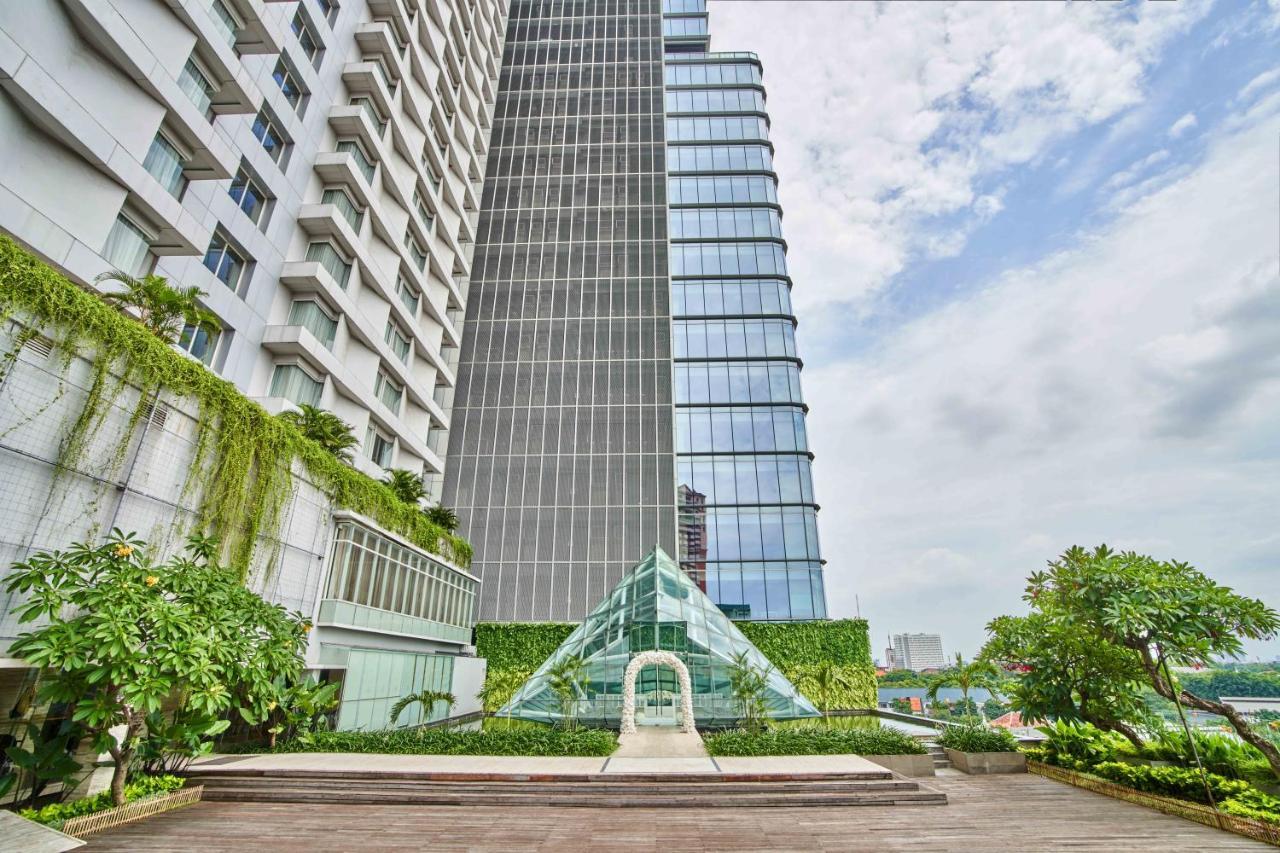 Vasa Hotel Surabaya Esterno foto