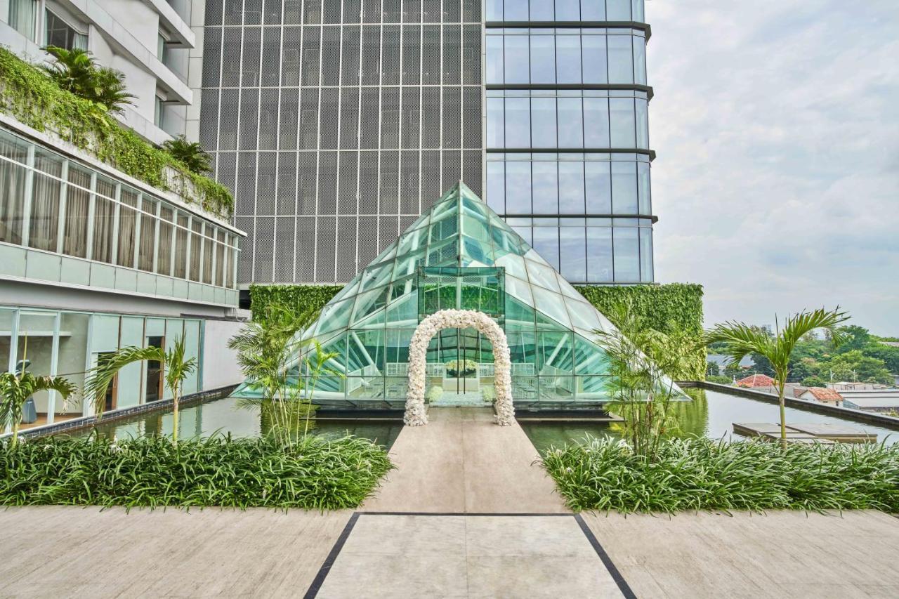Vasa Hotel Surabaya Esterno foto