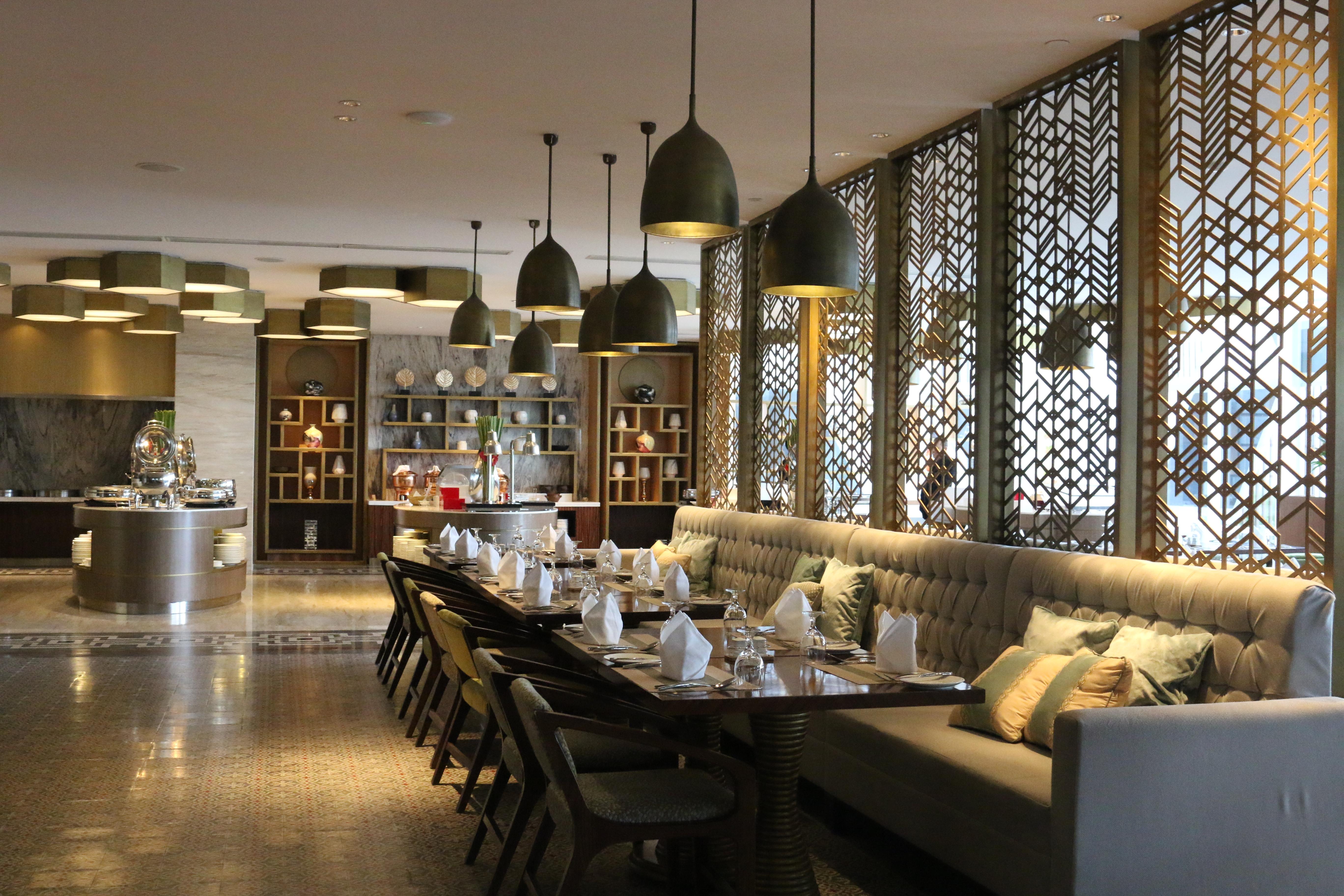 Vasa Hotel Surabaya Esterno foto
